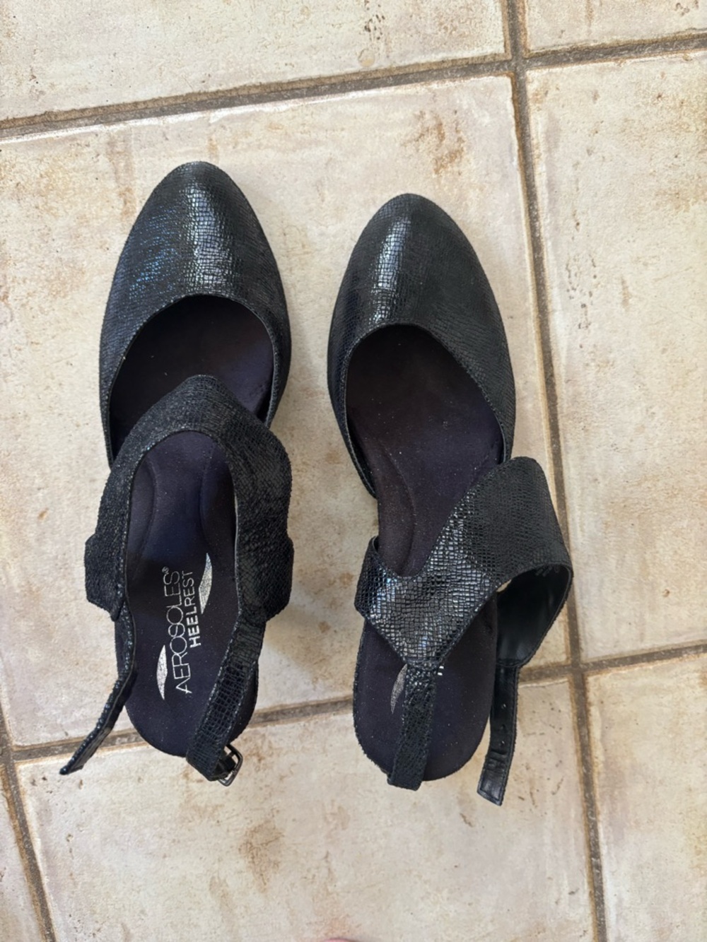 Aerosoles Black leather Slingback Heels